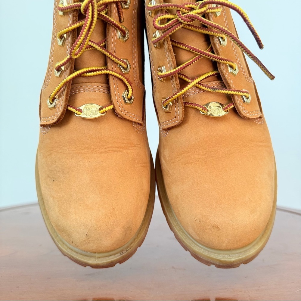 Timberland Women's Nellie Waterproof Nubuck Chukka Boots | US 7.5 - Picture 5 of 8